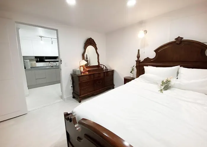House For Large Families, Metro 2min, #security * Seúl